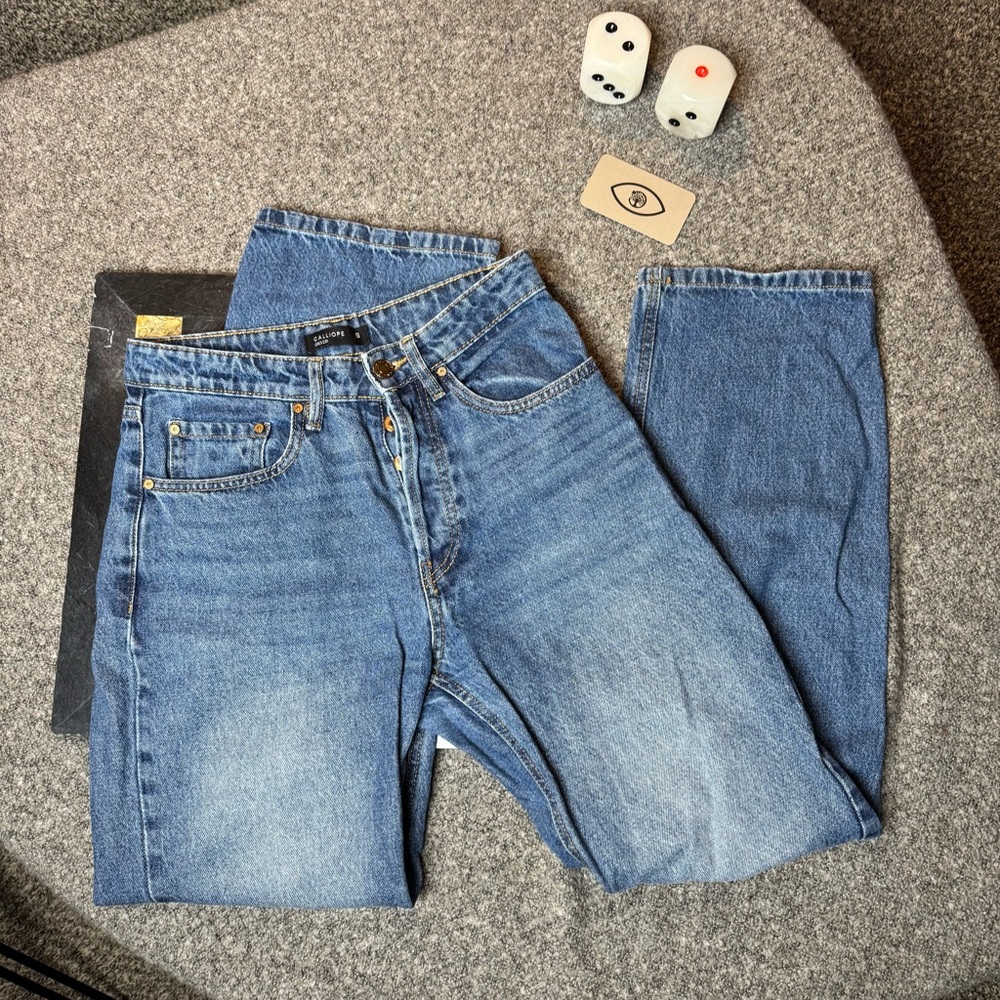 Calliope Women’s Straight Jeans – Size S (W27 L30) purchased in Italy